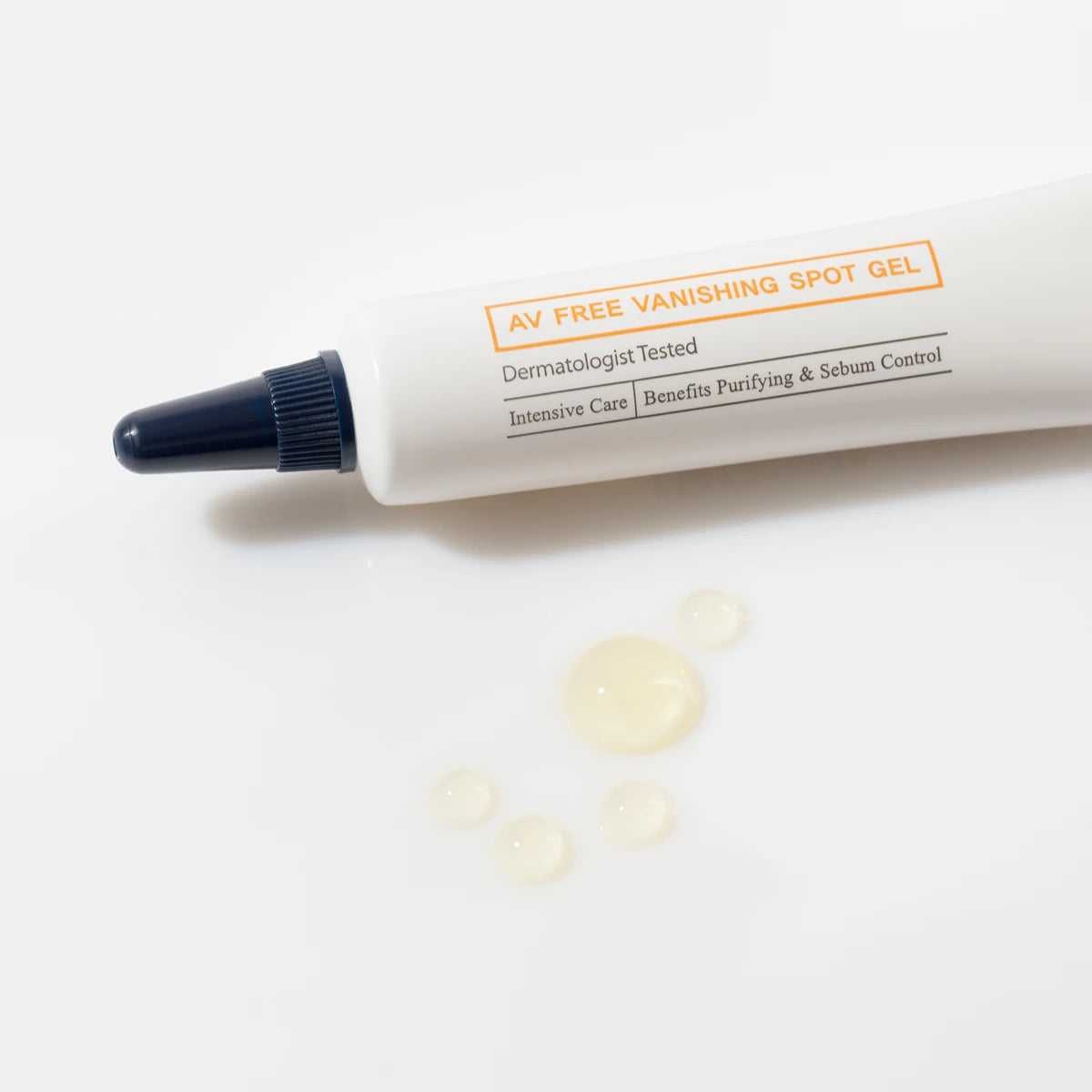 CUSKIN Clean Up AV Free Vanishing Spot Gel 10ml — product image 2