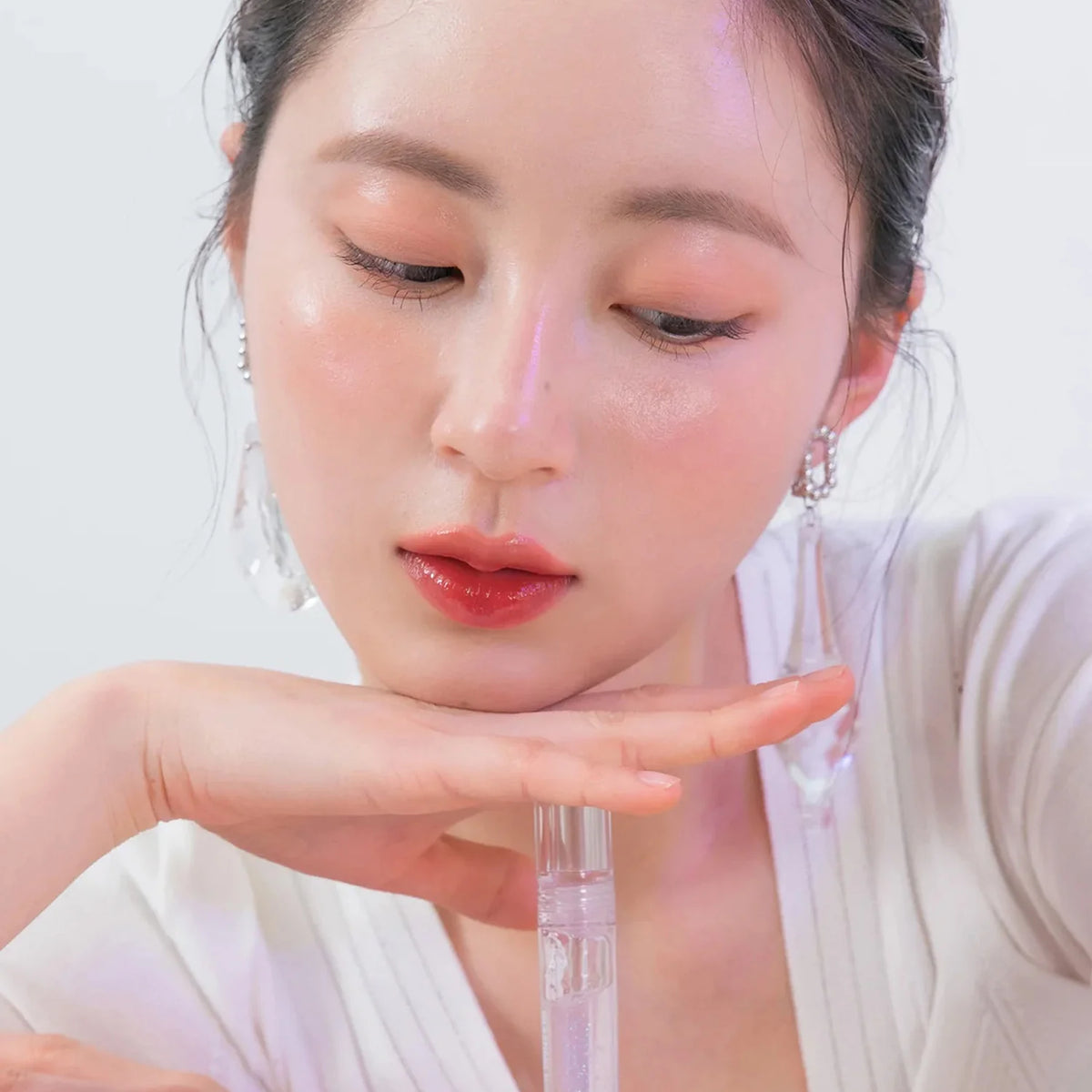 Romand Glasting Water Gloss — product image 6
