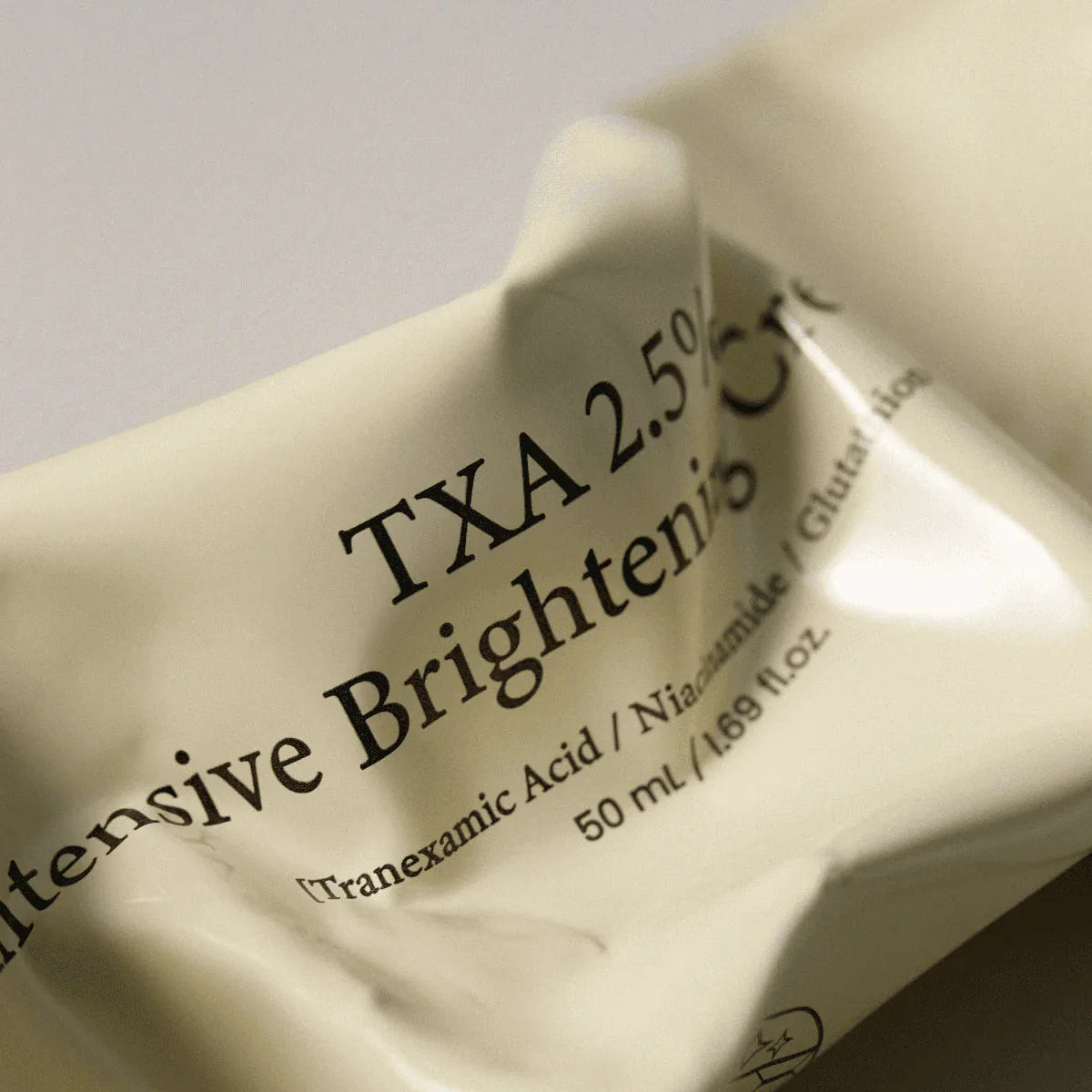 AXIS Y TXA 2.5% Intensive Brightening Cream 50ml — product image 2