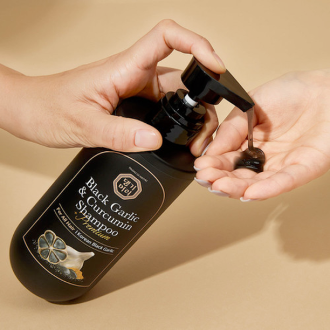 Daeng Gi Meo Ri Black Garlic And Curcumin Shampoo/Conditioner — product image 3