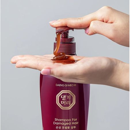 Daeng Gi Meo Ri Shampoo For Damaged Hair 500ml — product image 2