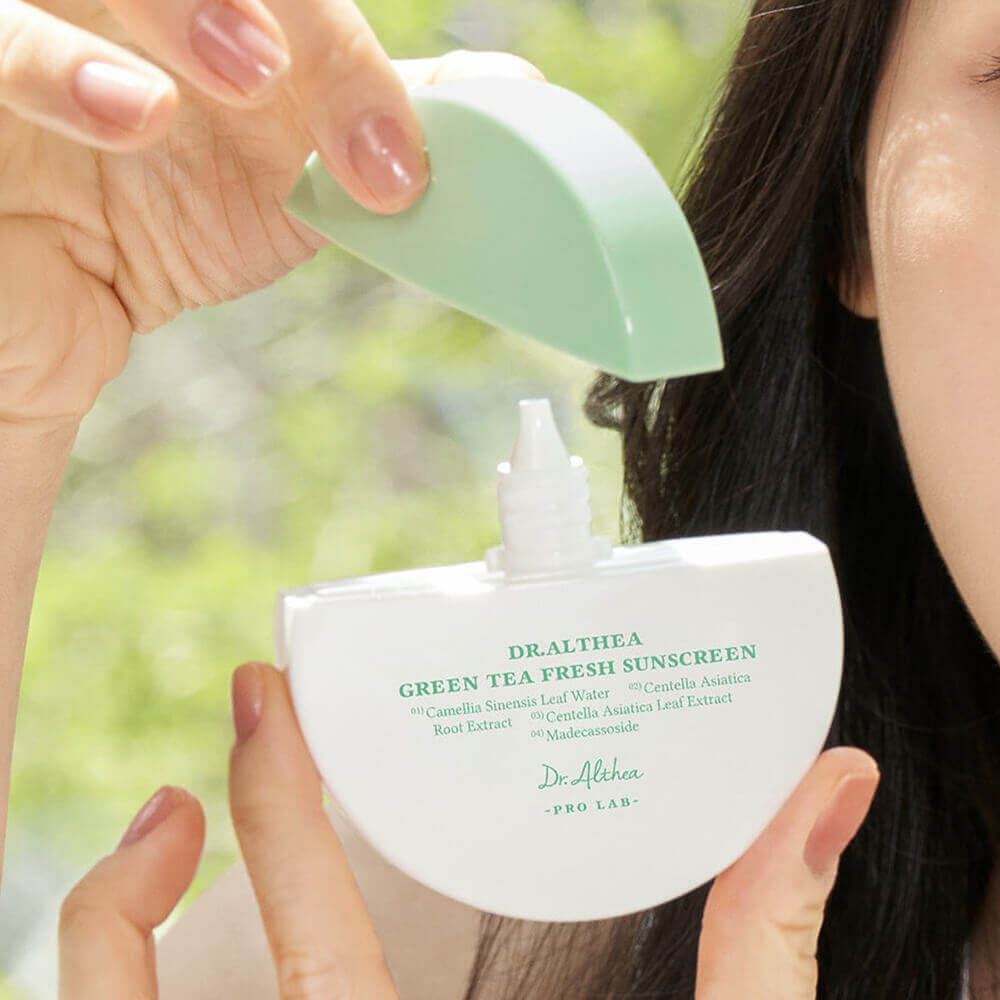 Dr. Althea Green Tea Fresh Sunscreen SPF50+ PA++++ 45ml — product image 3