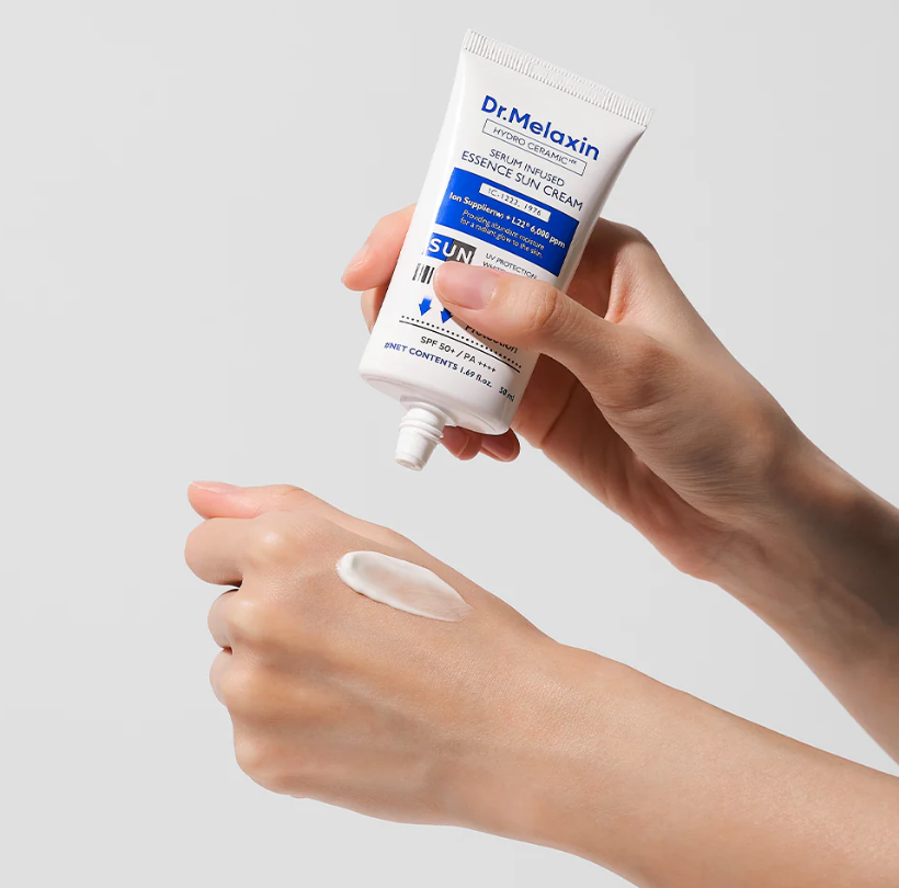 Dr. Melaxin Hydro Ceramic Waterfull Essence Sunscreen SPF 50+ Pa+++ 50ml — Фото товара 1