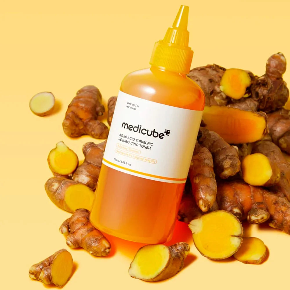 Medicube Kojic Acid Turmeric Resurfacing Toner 250ml — product image 3