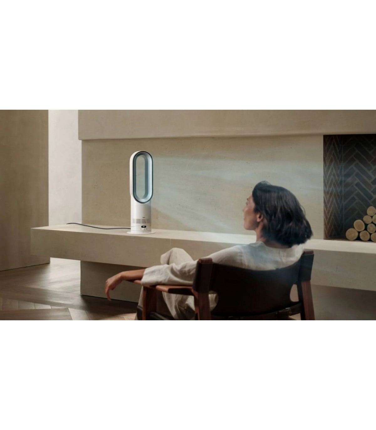 Dyson Hot+Cool HF1 / AM15 Heater & Fan — White / Silver — product and feature view 3