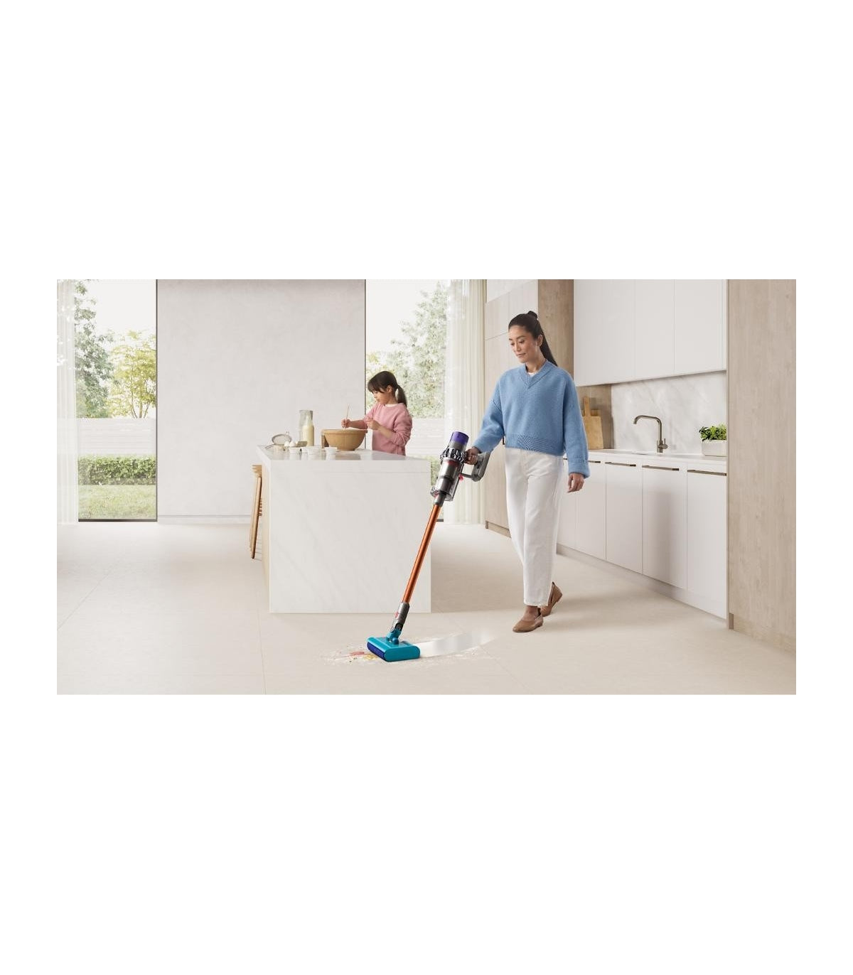 Dyson Cyclone V10 Submarine Wet & Dry Vacuum — product and feature view 5