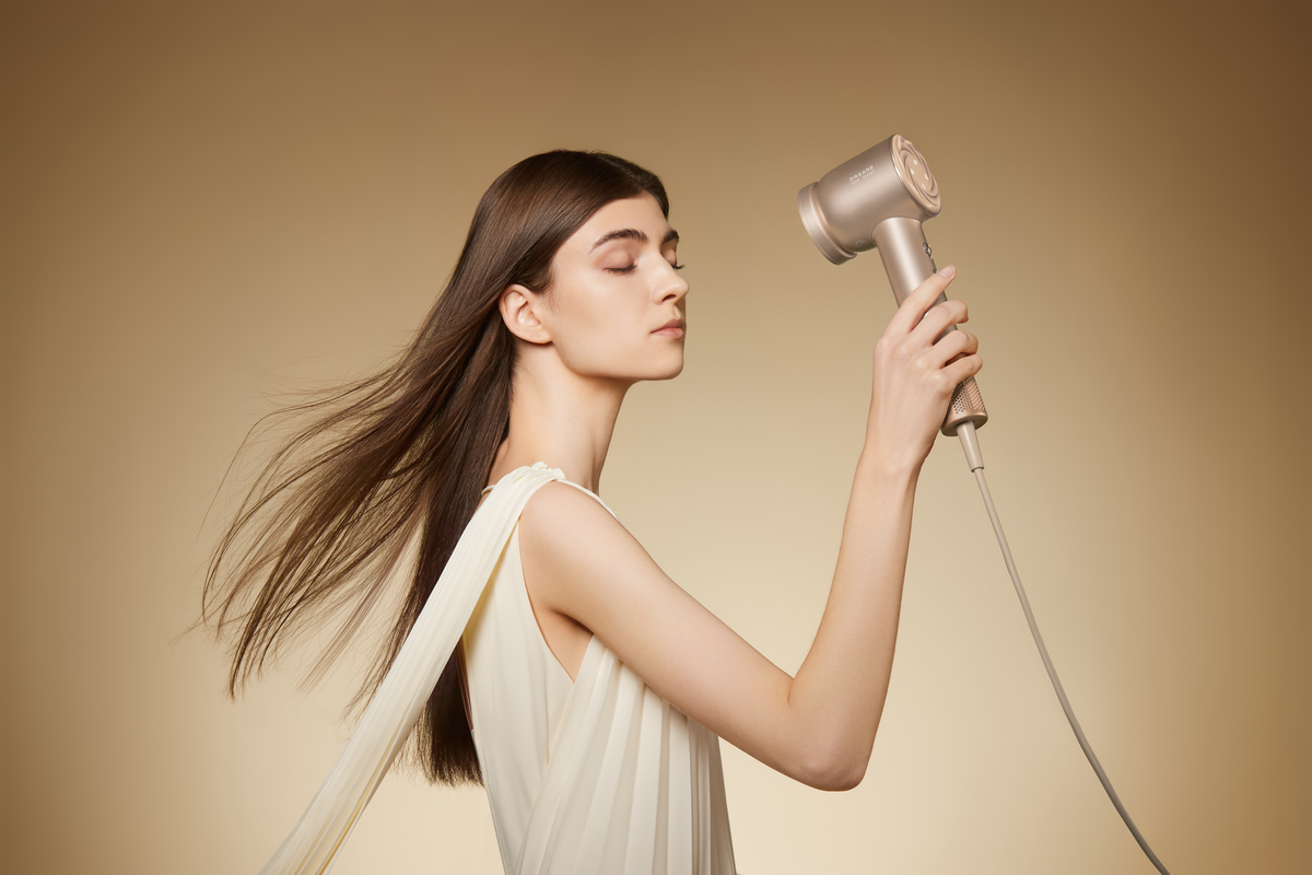 Dreame Hair Glory Mix AHD18 Hair Dryer — Gold — product and feature view 7