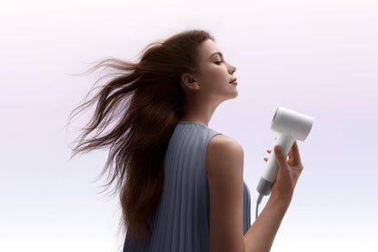 Dreame Mini AHG11A Hair Dryer — Green — product and feature view 3