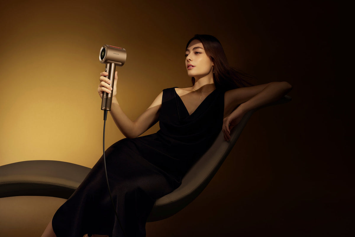 Dreame Pilot AHX01A Smart Hair Dryer — Gold — product and feature view 2