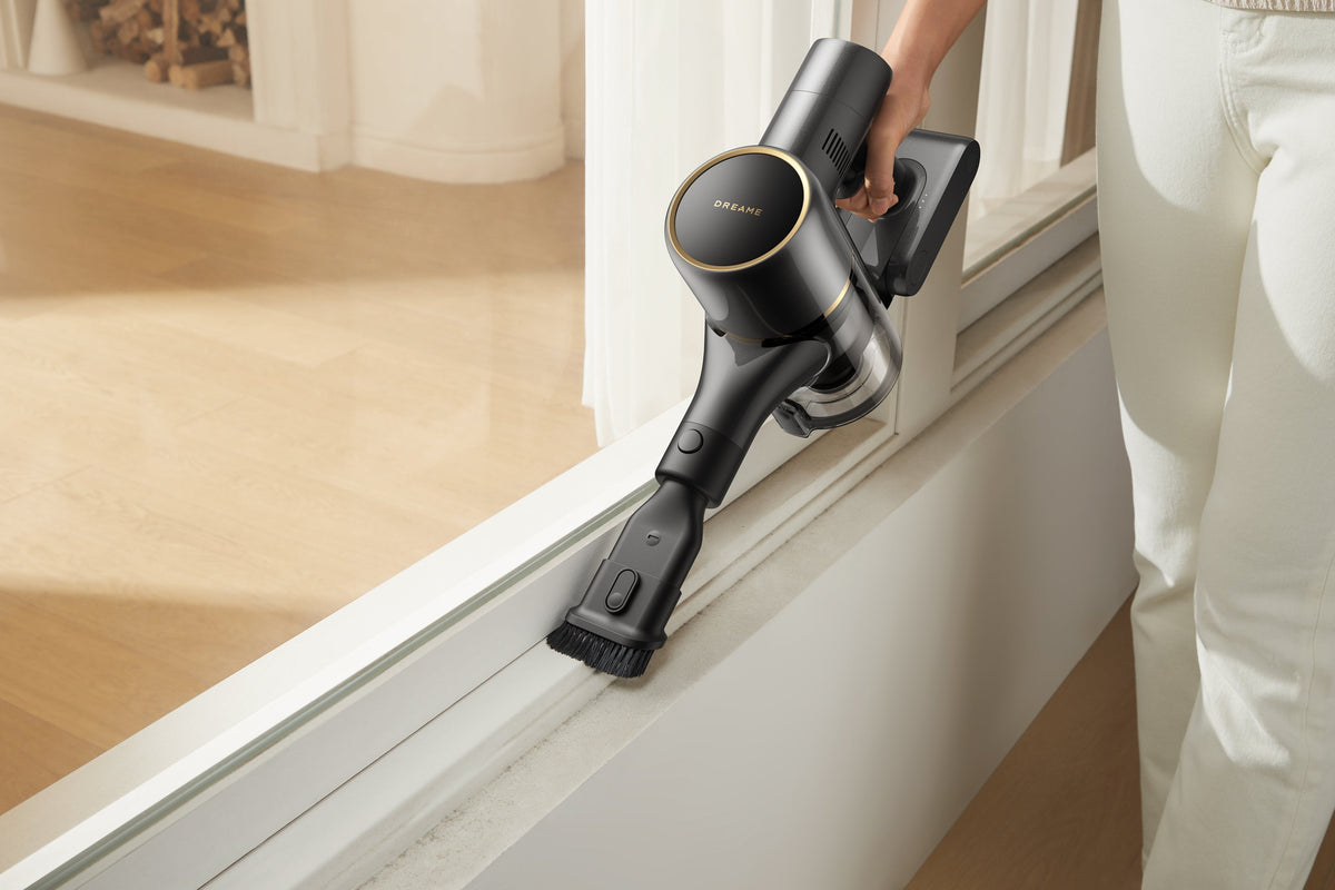Dreame V11 Essential 2-in-1 Cordless Stick Vacuum — product and feature view 3