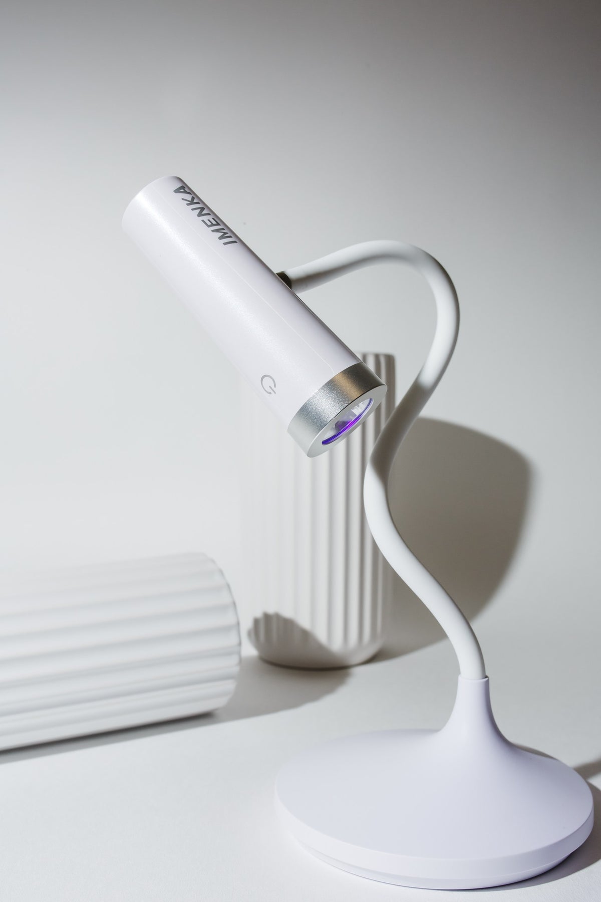 Imenka U2 – lámpara LED portátil para uñas