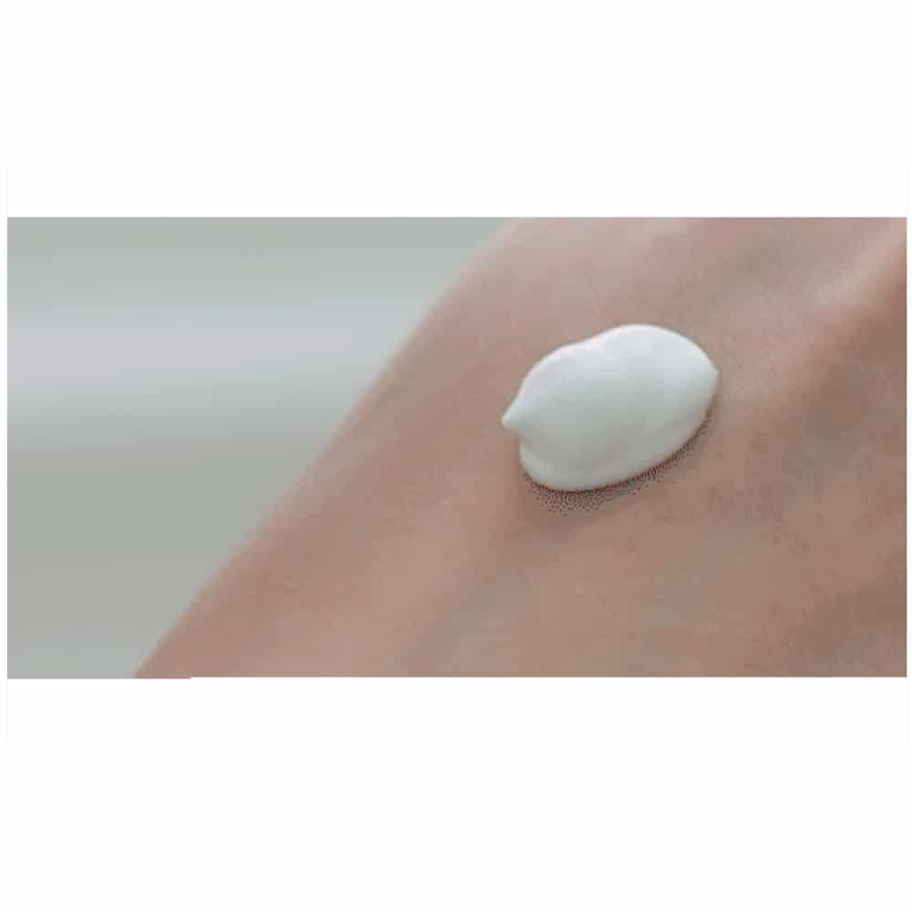 One Days You Brightening Shower Tone Up Cream 200ml — product image 3