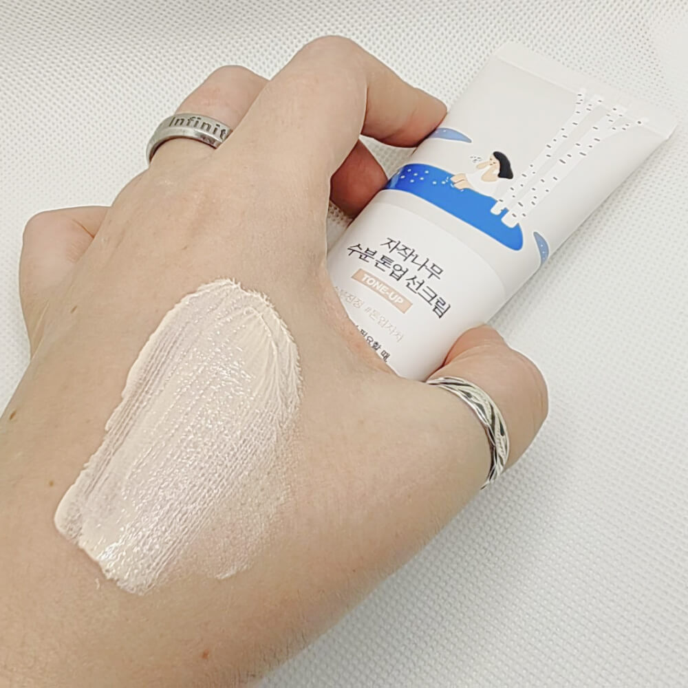 Round Lab Birch Juice Moisturizing Tone Up Sunscreen SPF50+ PA++++ — product image 3