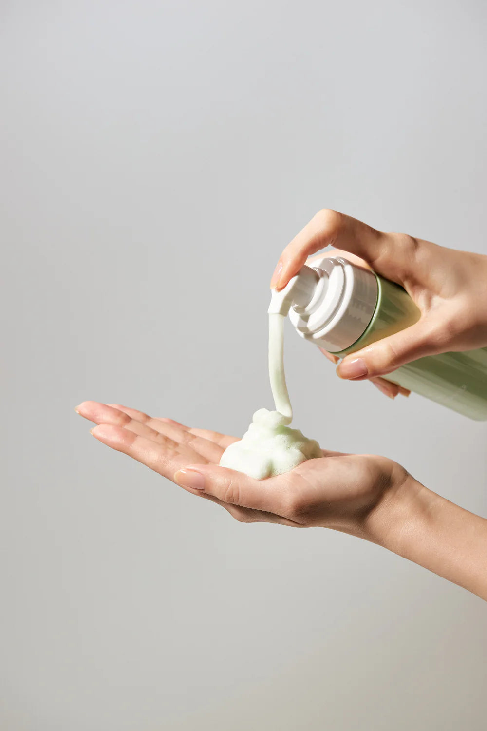 VVBETTER Jeju Balancing Bubble Cleanser 145ml — product image 2