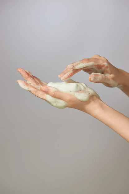 VVBETTER Jeju Balancing Bubble Cleanser 145ml — product image 4